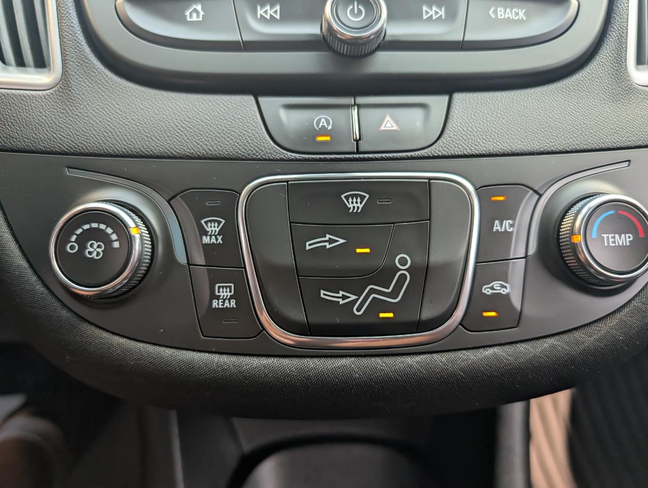 Chevrolet Malibu 4dr Sdn LS w/1FL 2022