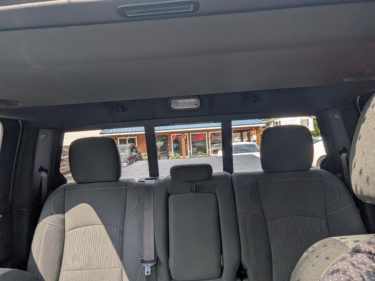 RAM 1500 Classic Warlock 4x4 Crew Cab 5'7" Box 2021