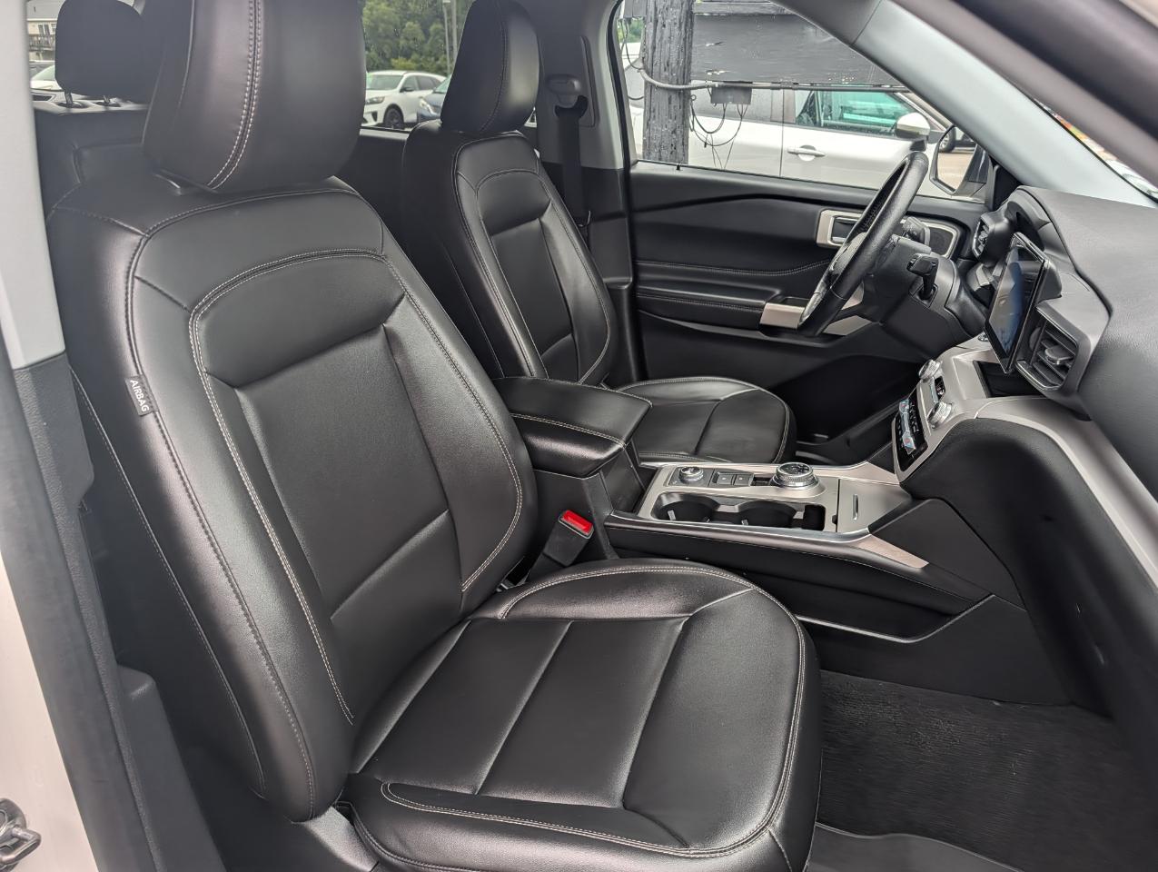 Ford Explorer XLT 4WD 2023