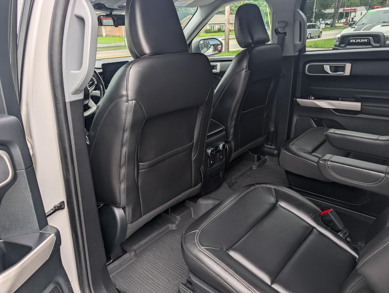 Ford Explorer XLT 4WD 2023