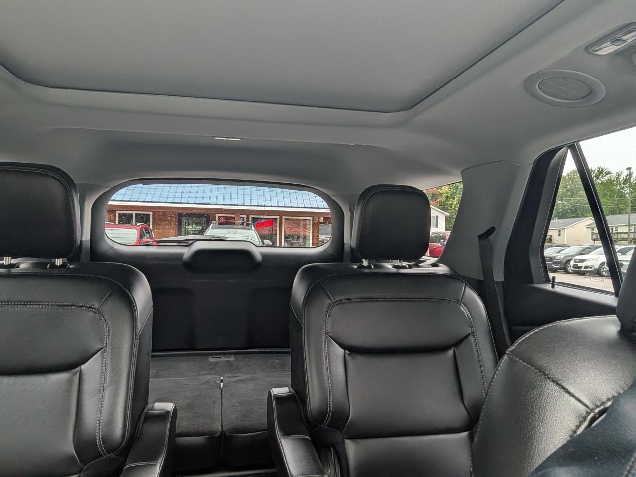 Ford Explorer XLT 4WD 2023