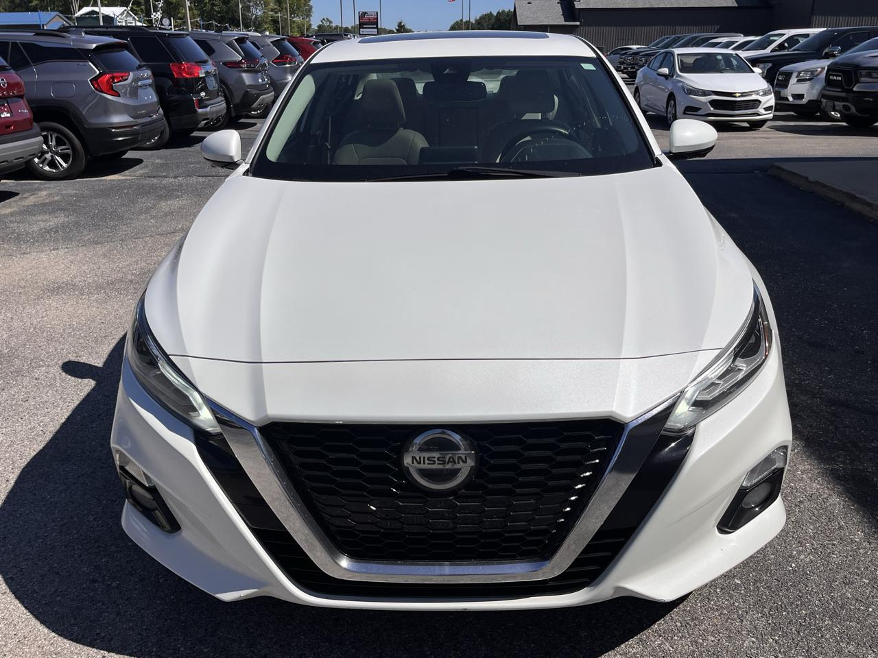 Nissan Altima 2.5 Platinum AWD Sedan 2021