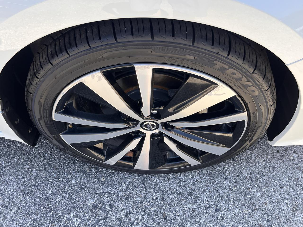 Nissan Altima 2.5 Platinum AWD Sedan 2021