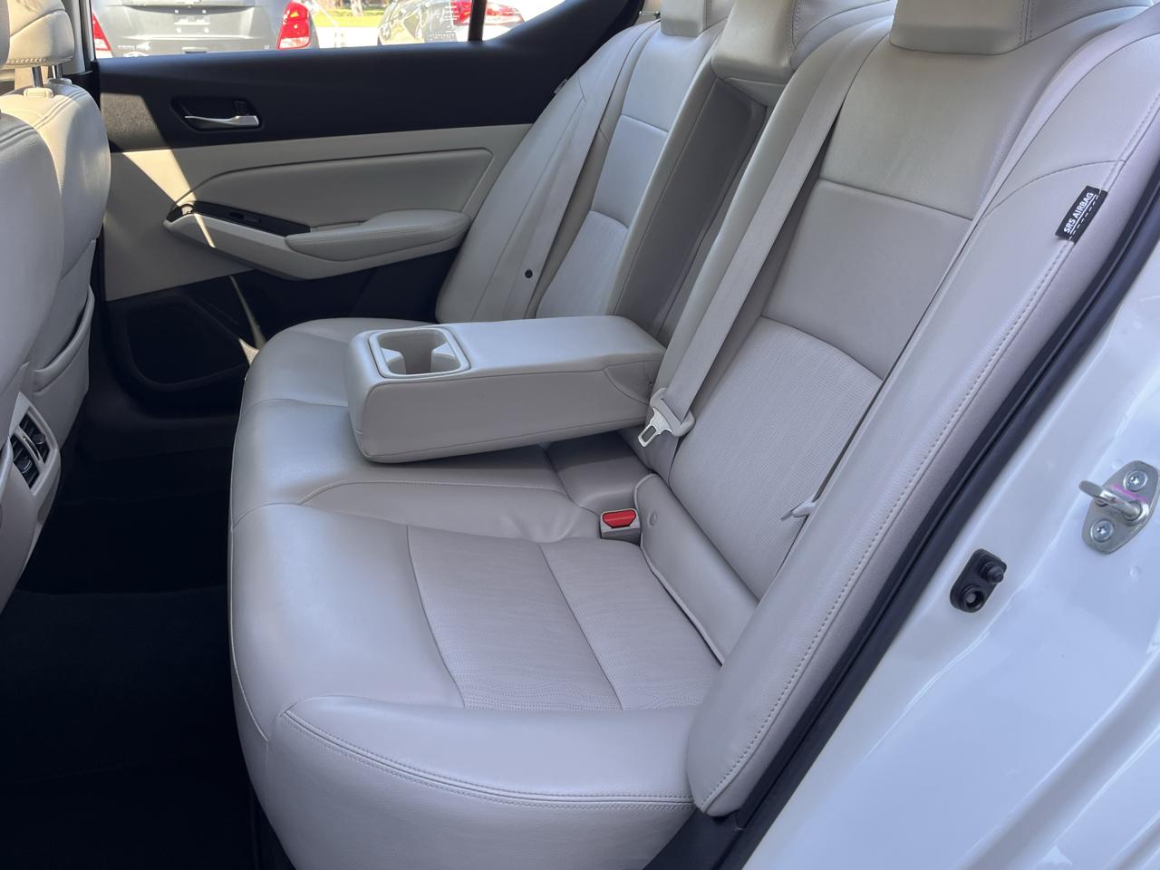 Nissan Altima 2.5 Platinum AWD Sedan 2021