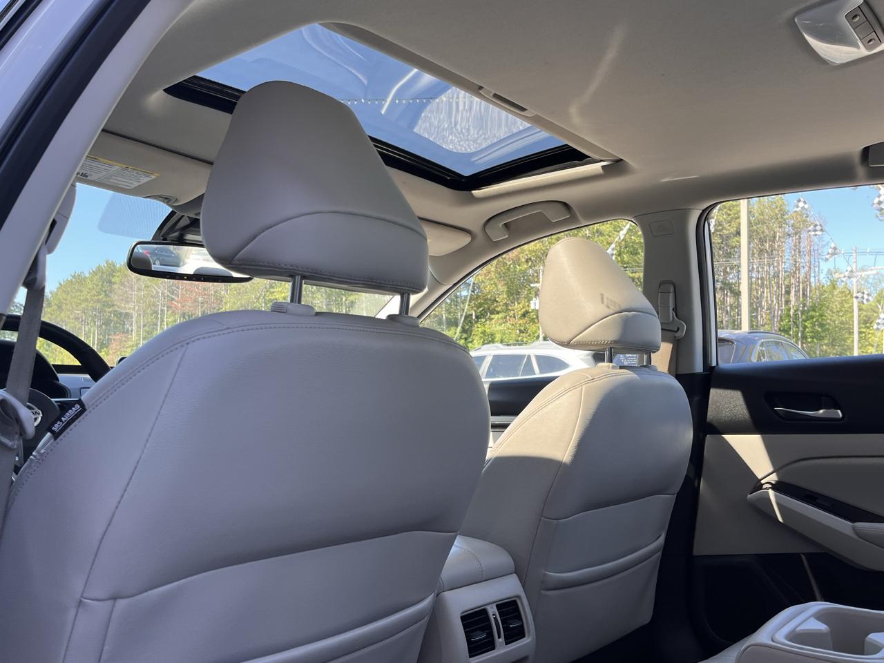 Nissan Altima 2.5 Platinum AWD Sedan 2021
