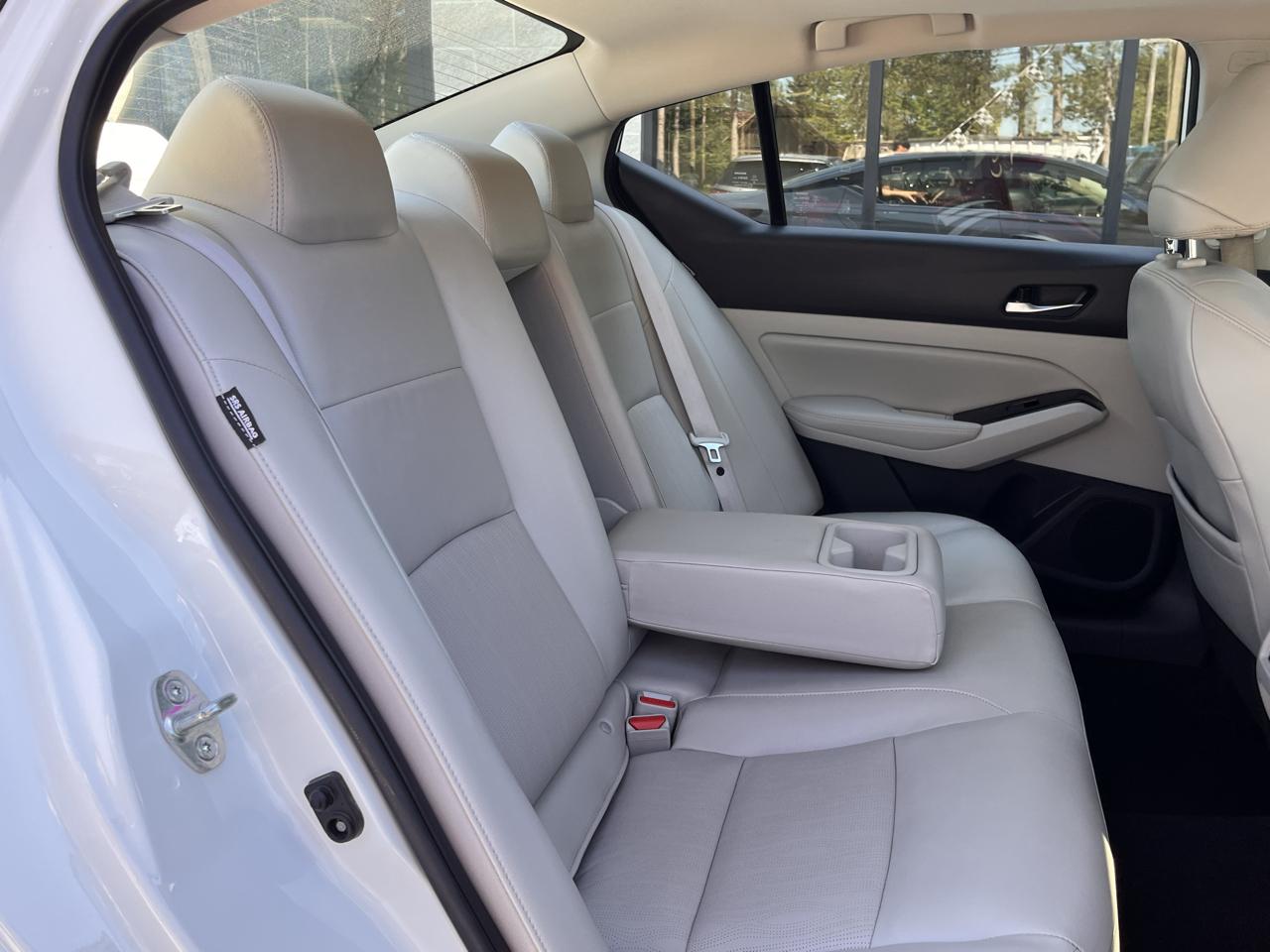 Nissan Altima 2.5 Platinum AWD Sedan 2021
