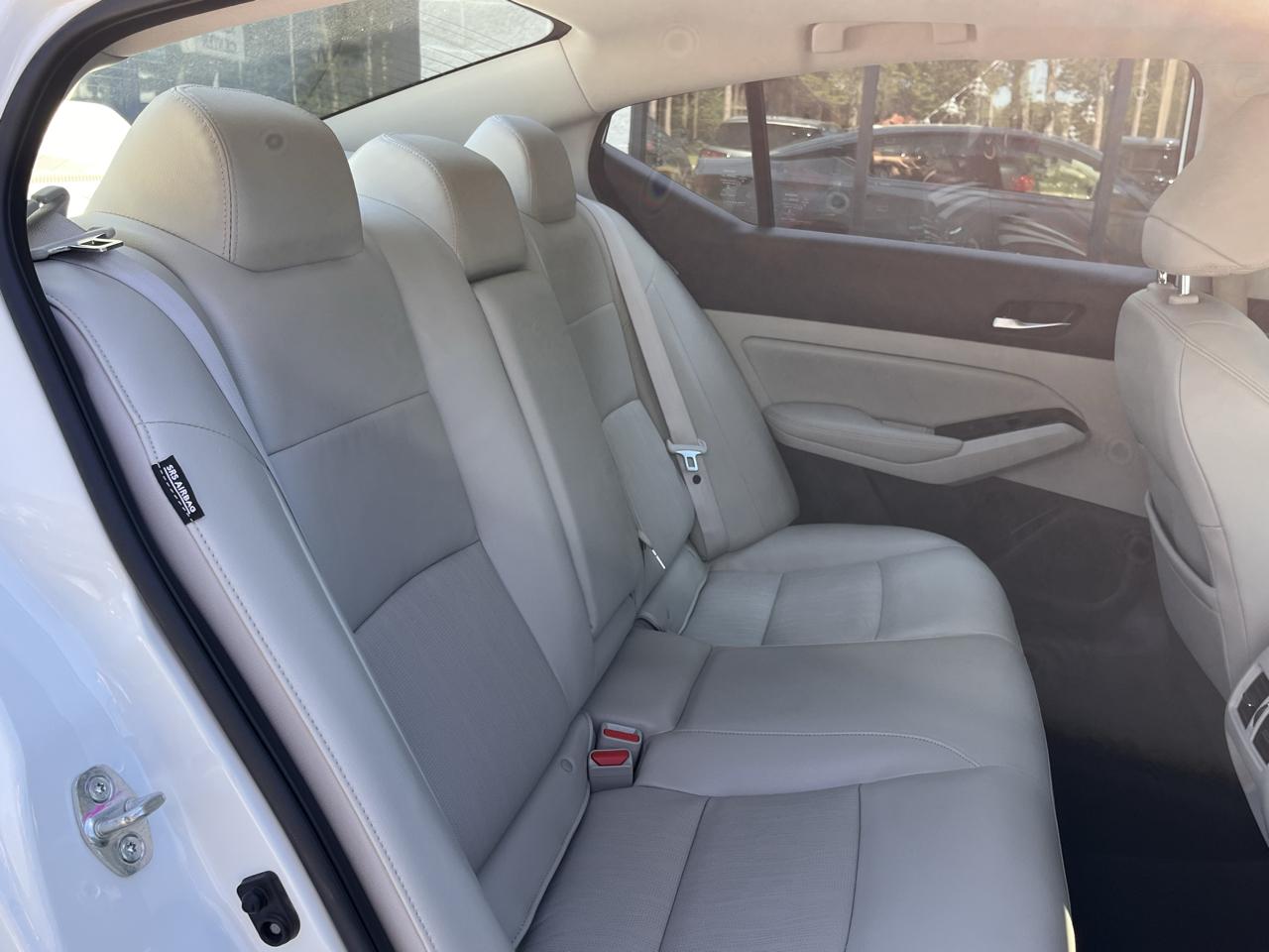 Nissan Altima 2.5 Platinum AWD Sedan 2021
