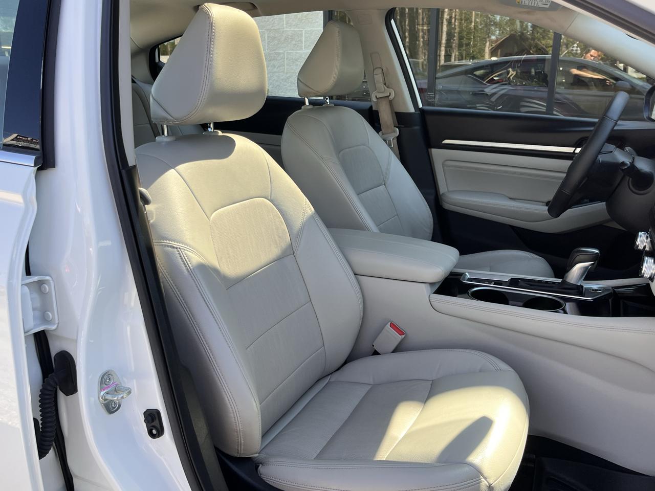 Nissan Altima 2.5 Platinum AWD Sedan 2021