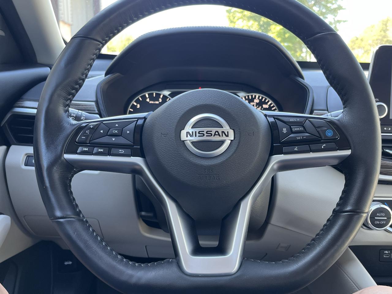 Nissan Altima 2.5 Platinum AWD Sedan 2021