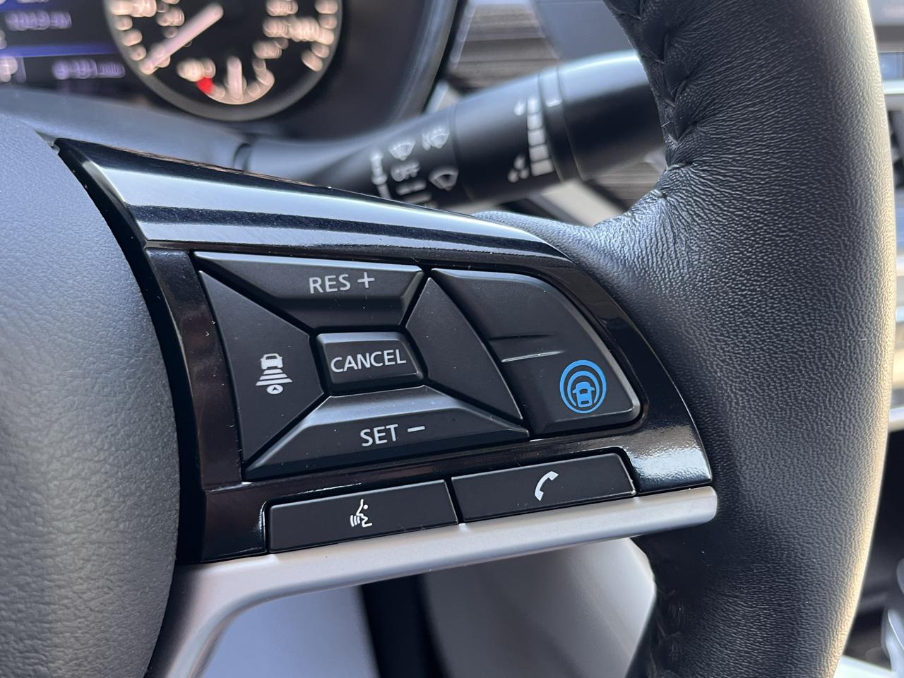 Nissan Altima 2.5 Platinum AWD Sedan 2021