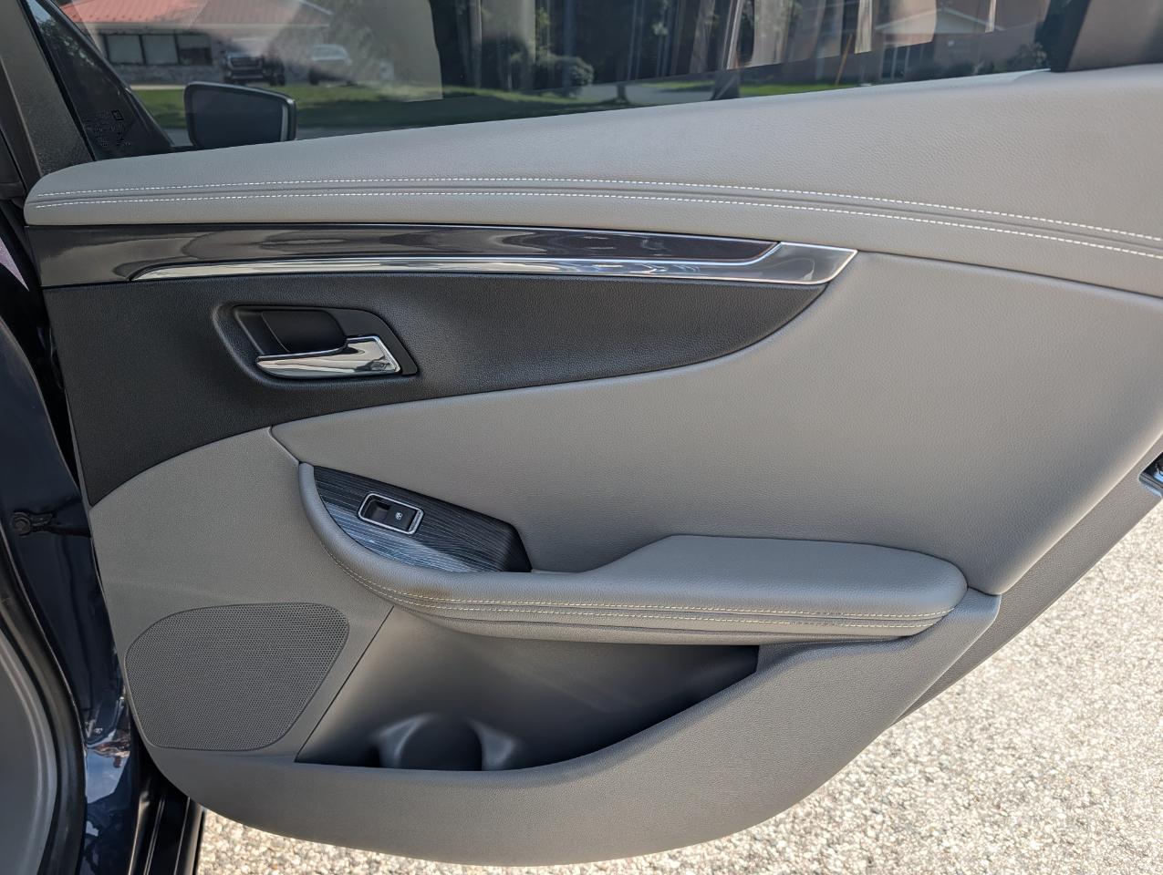 Chevrolet Impala 4dr Sdn LT w/2LT 2016