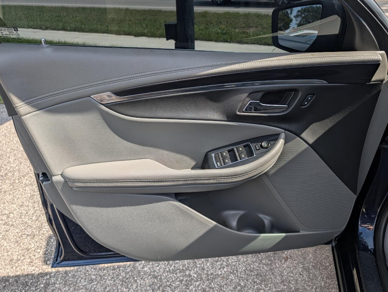 Chevrolet Impala 4dr Sdn LT w/2LT 2016