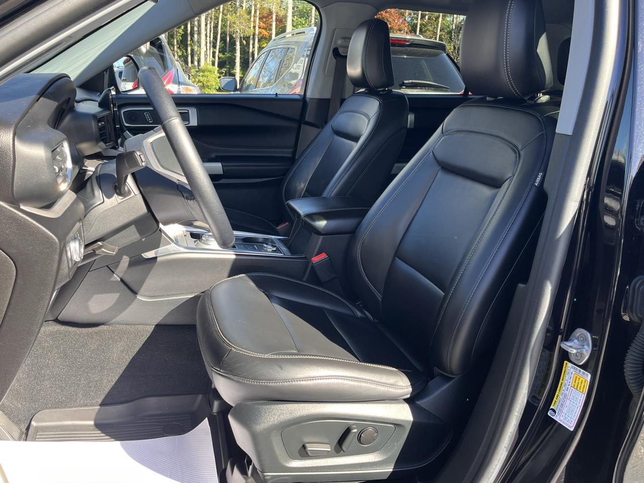 Ford Explorer XLT 4WD 2021