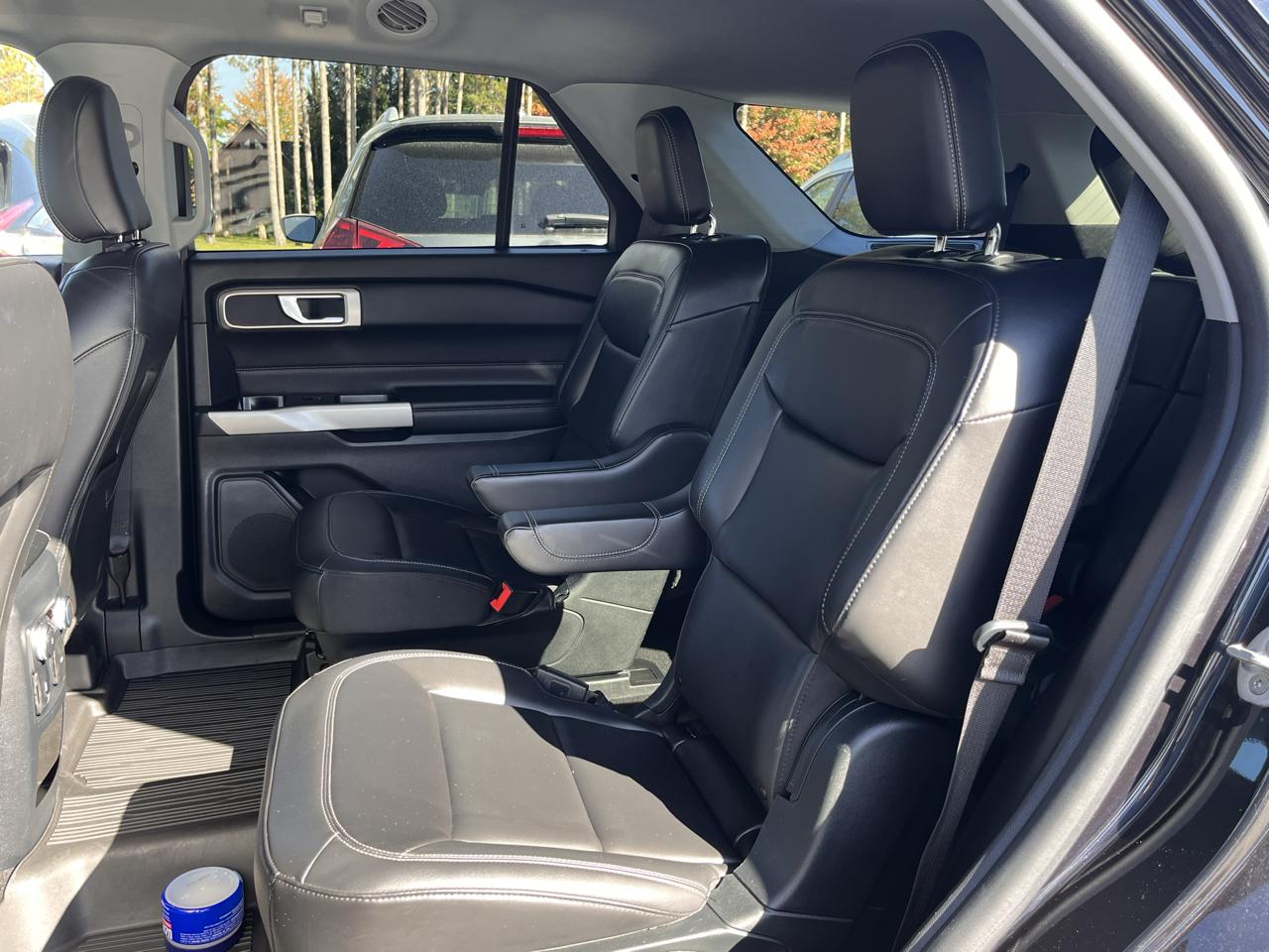 Ford Explorer XLT 4WD 2021