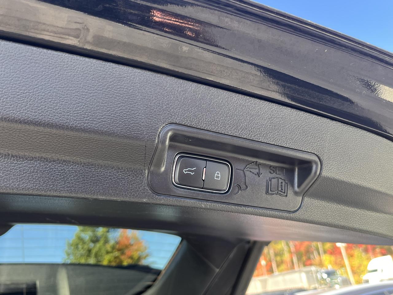 Ford Explorer XLT 4WD 2021