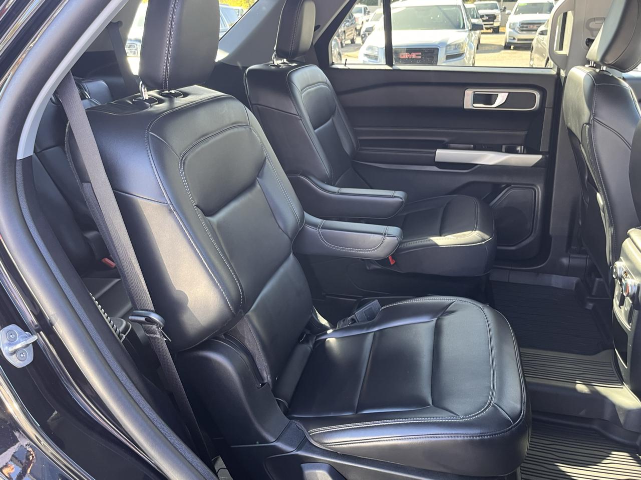 Ford Explorer XLT 4WD 2021