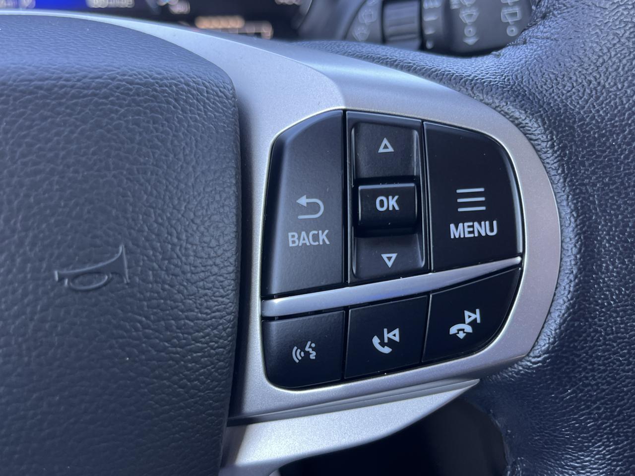 Ford Explorer XLT 4WD 2021