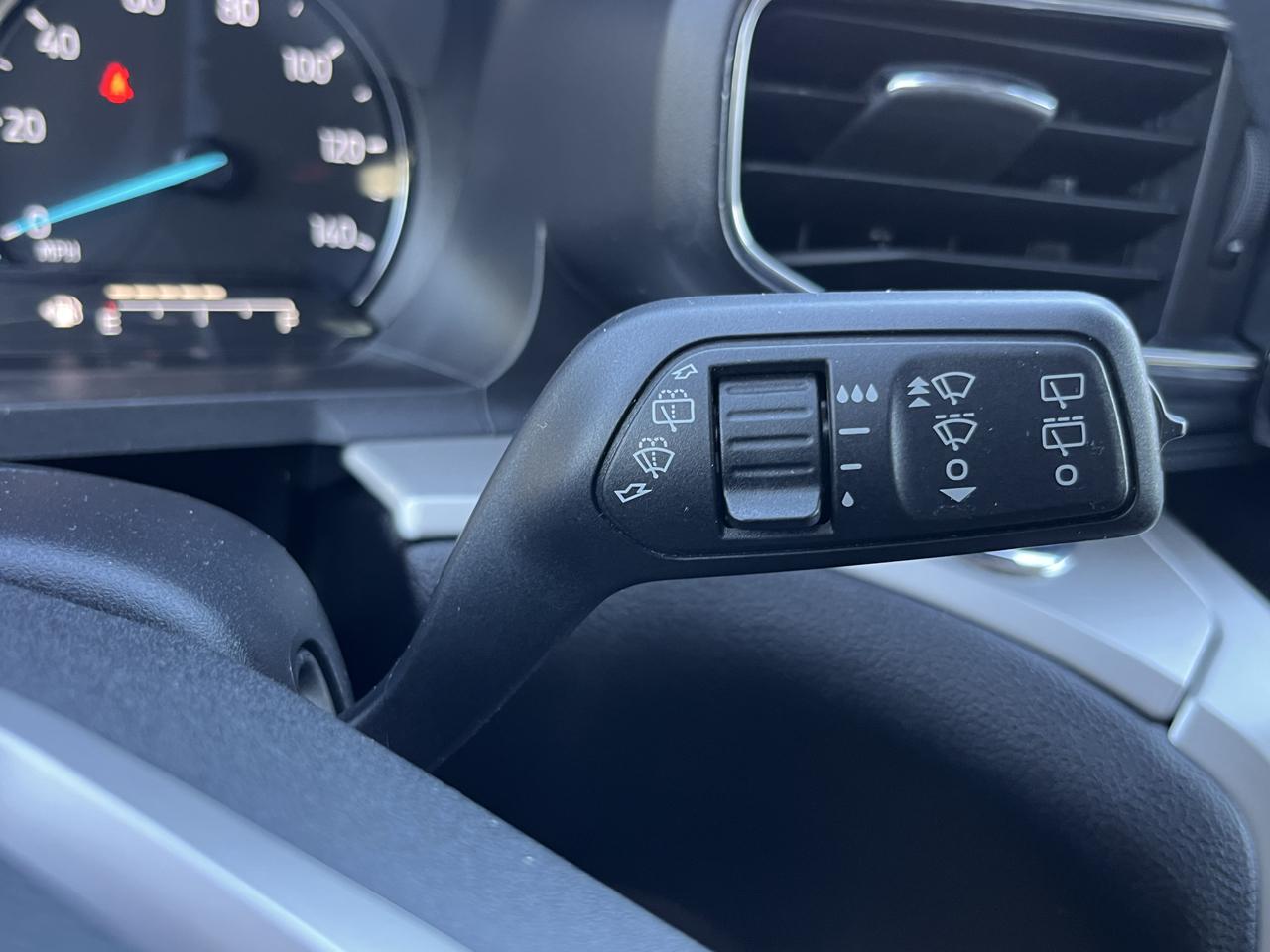 Ford Explorer XLT 4WD 2021