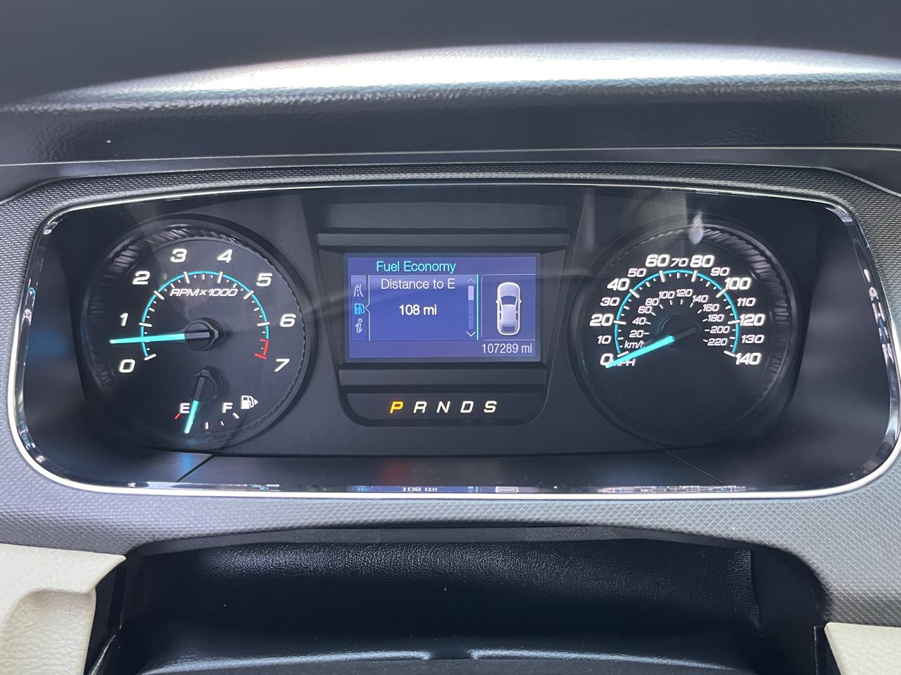 Ford Taurus 4dr Sdn SE FWD 2014