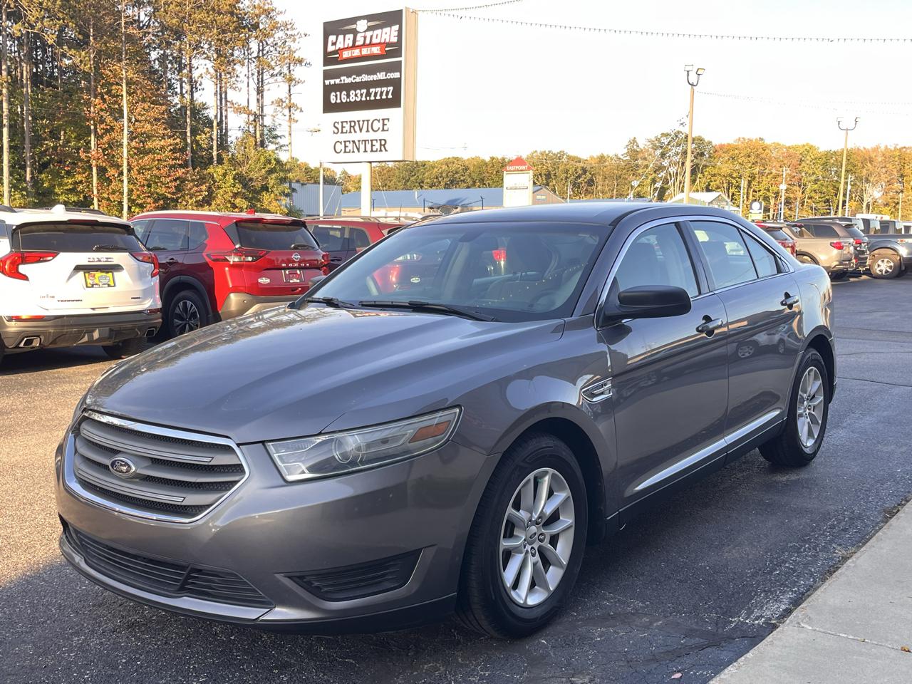 Ford Taurus 4dr Sdn SE FWD 2014
