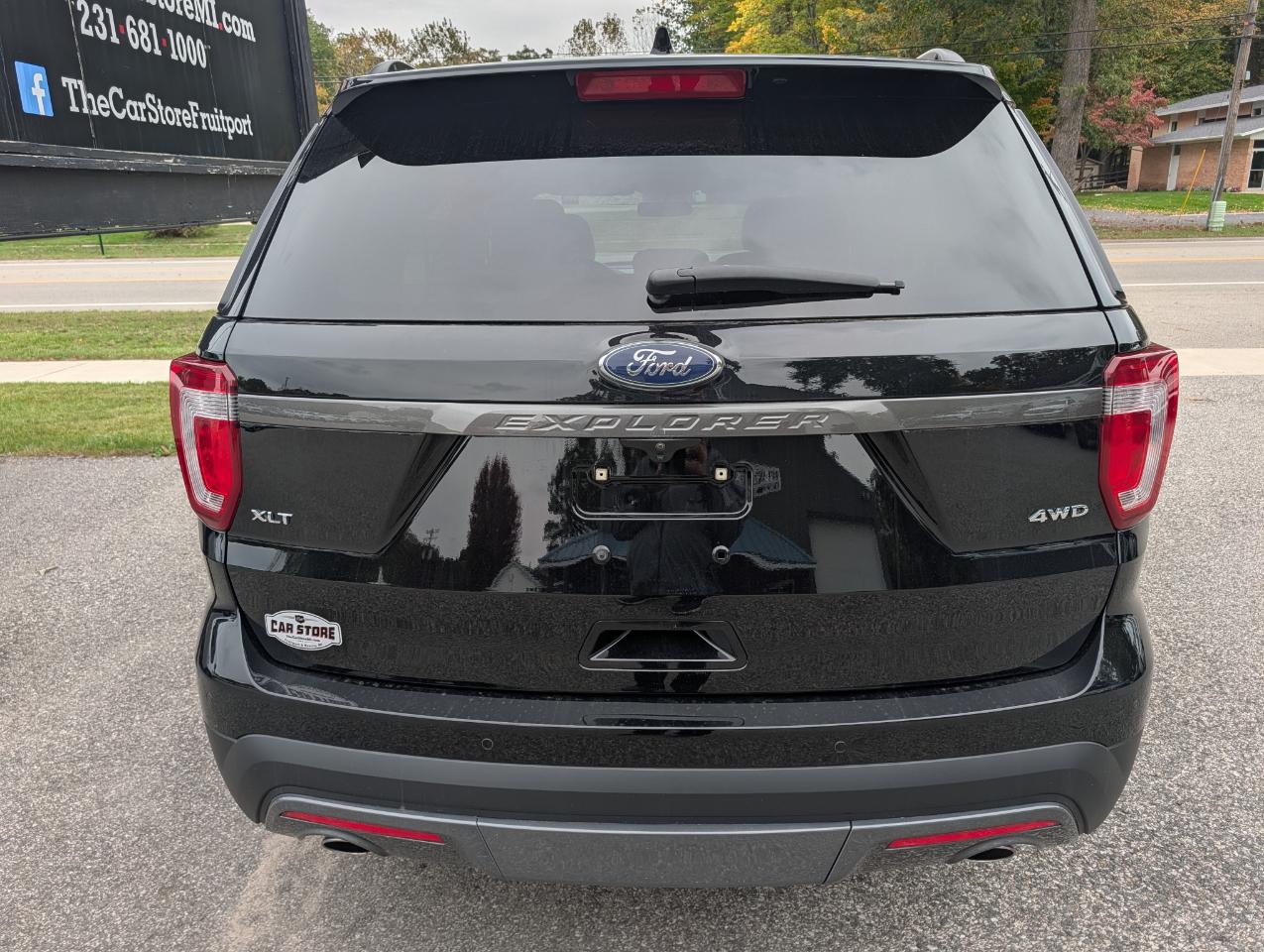 Ford Explorer XLT 4WD 2017