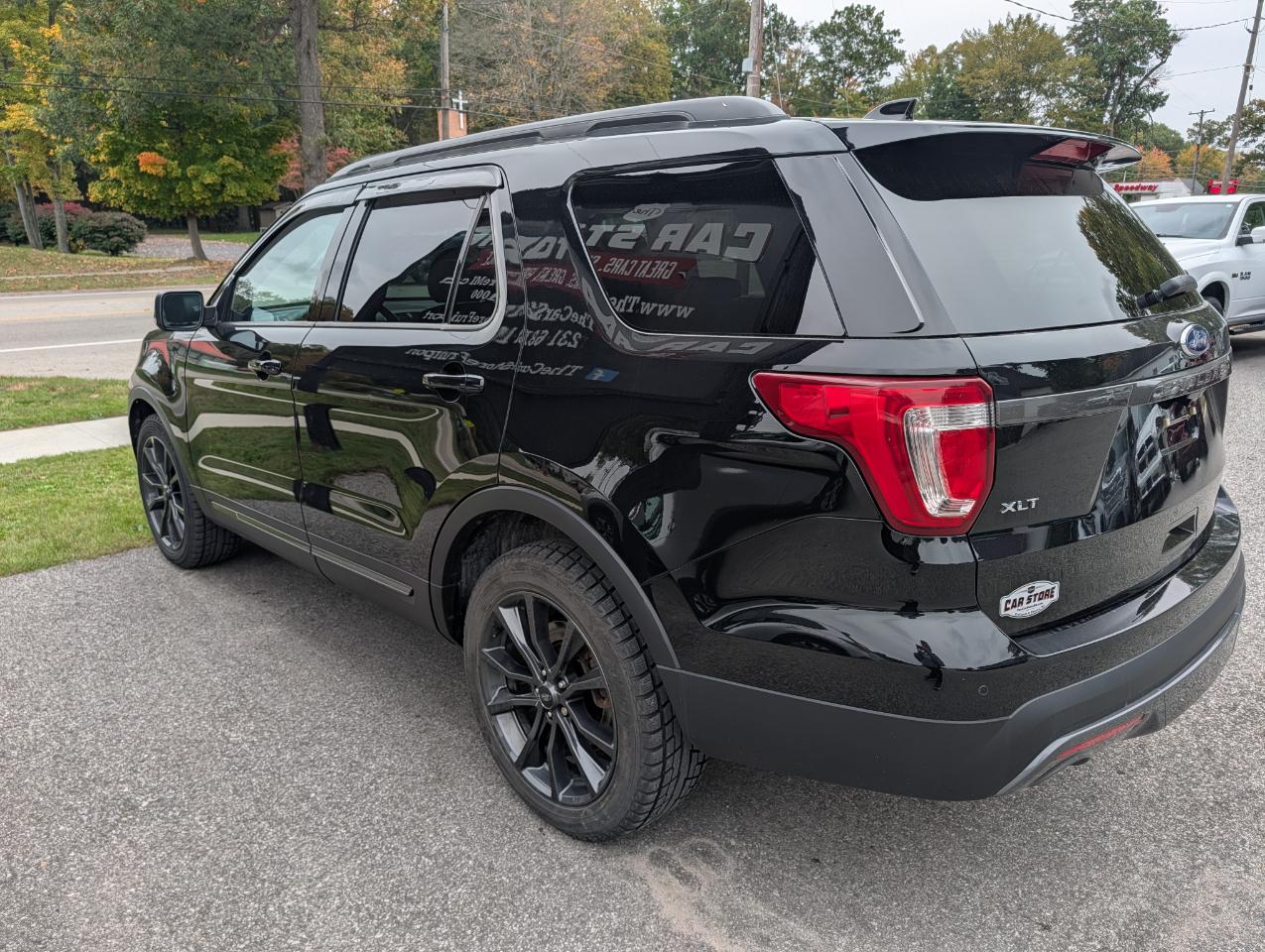 Ford Explorer XLT 4WD 2017