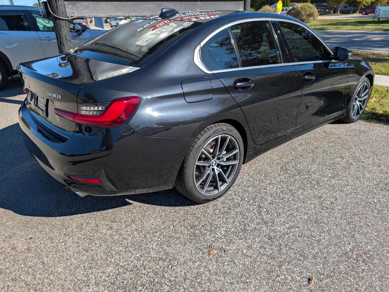 BMW 3 Series 330i xDrive Sedan 2019