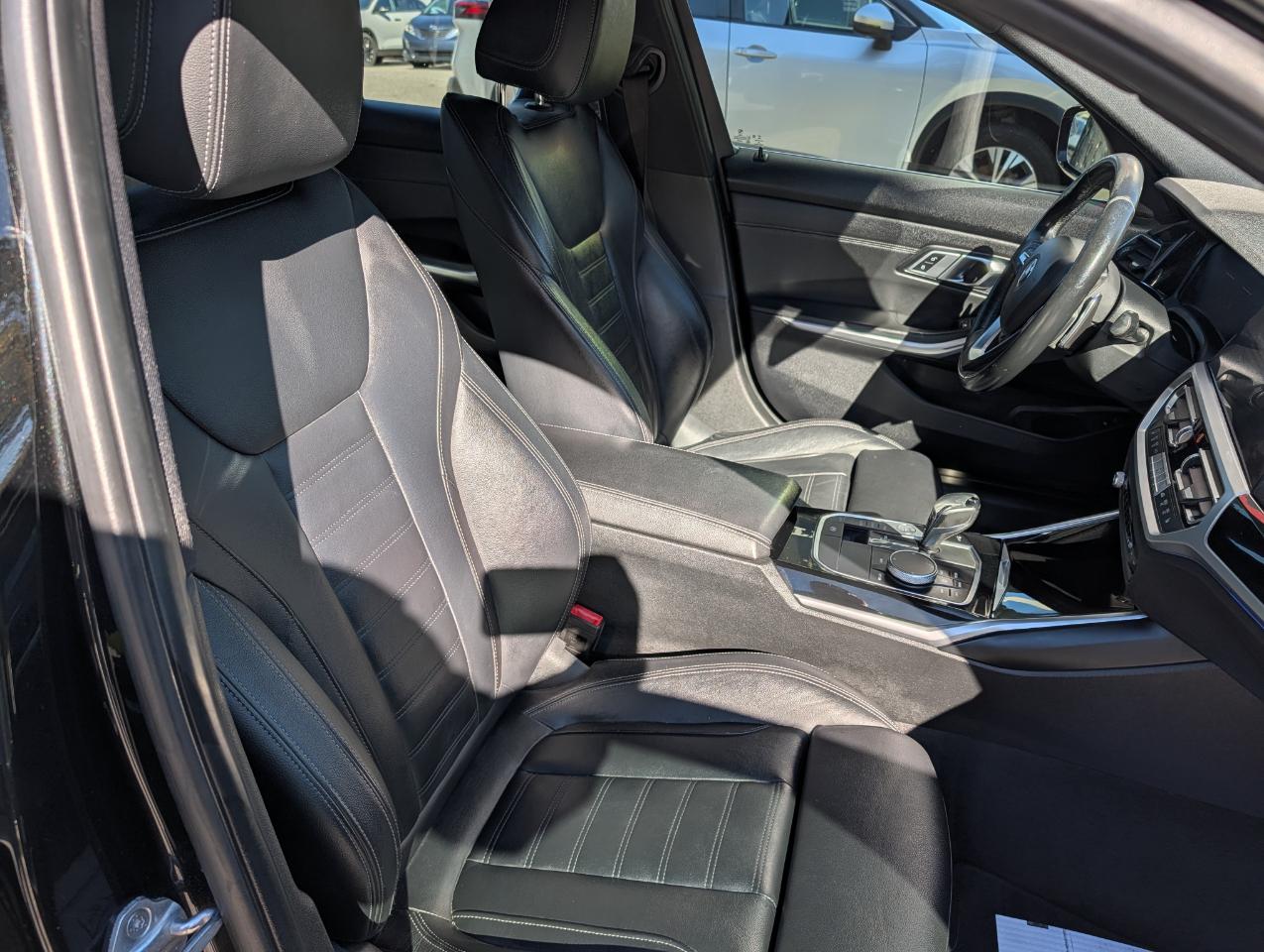 BMW 3 Series 330i xDrive Sedan 2019