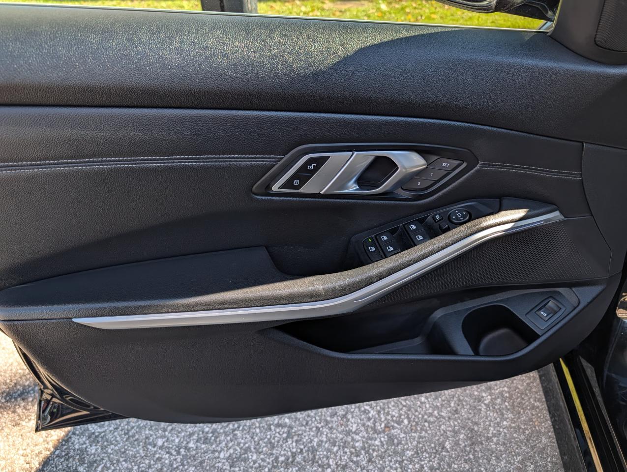 BMW 3 Series 330i xDrive Sedan 2019