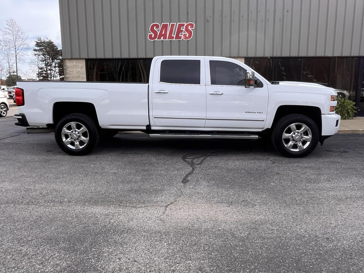 Chevrolet Silverado 2500HD 4WD Crew Cab 167.7" LTZ 2019