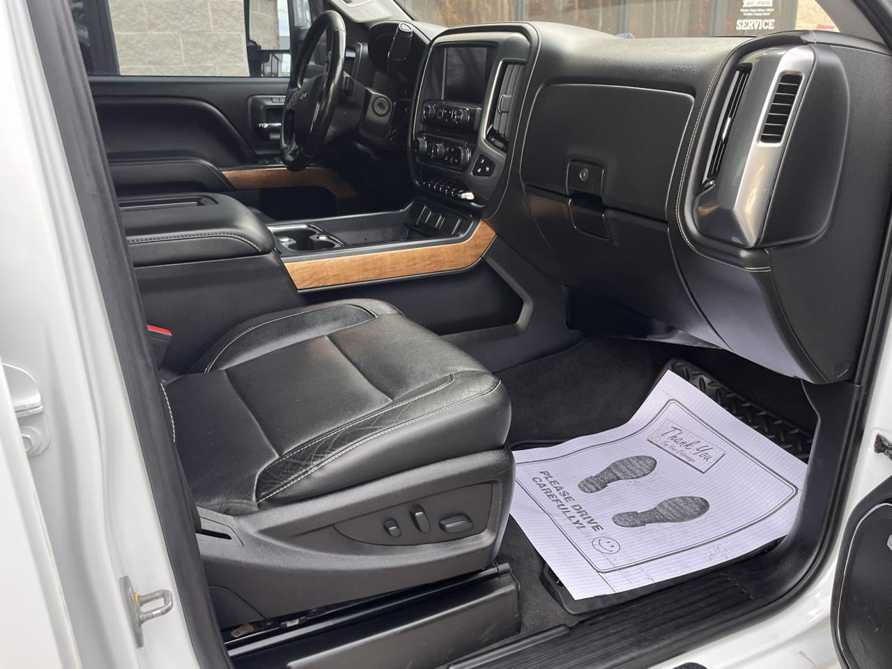 Chevrolet Silverado 2500HD 4WD Crew Cab 167.7" LTZ 2019