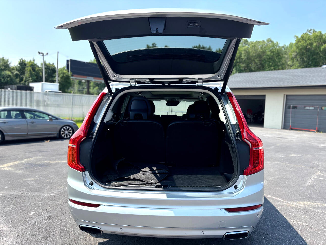 Volvo XC90  2018 Volvo XC90  2018