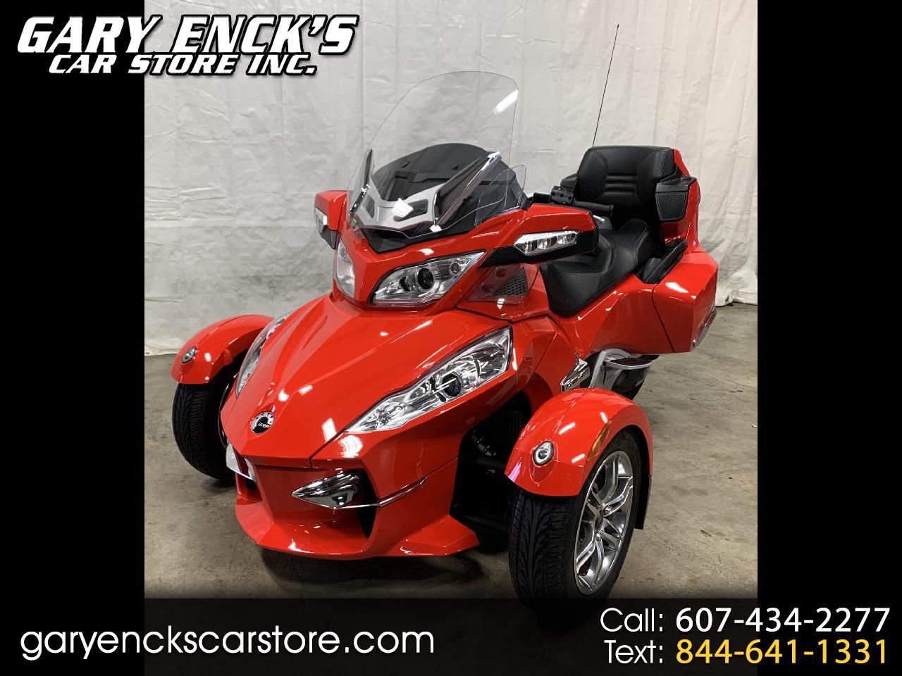 Can-Am Spyder RTS  2011