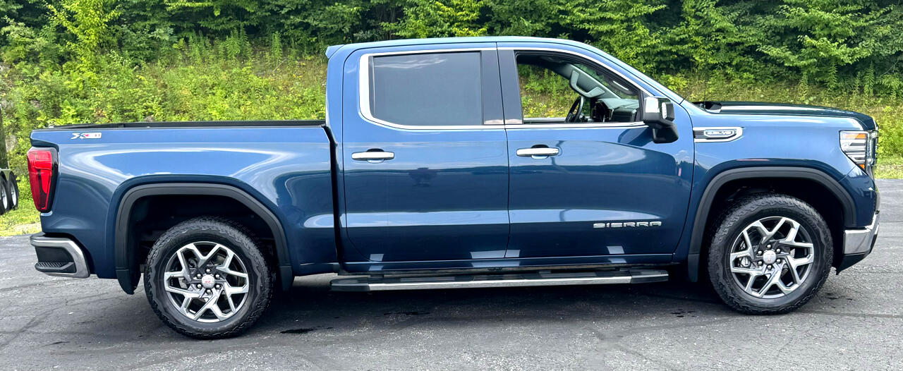 GMC Sierra 1500 SLT Crew Cab 4WD 2022 GMC Sierra 1500 SLT Crew Cab 4WD 2022