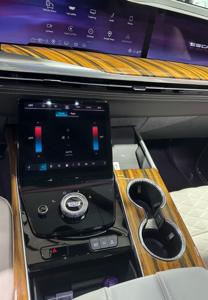 Cadillac Escalade Sport Platinum AWD 2025