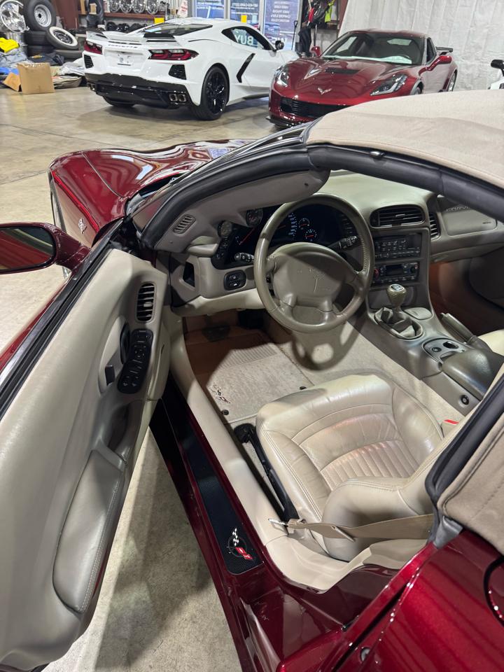 Chevrolet Corvette Convertible 2003