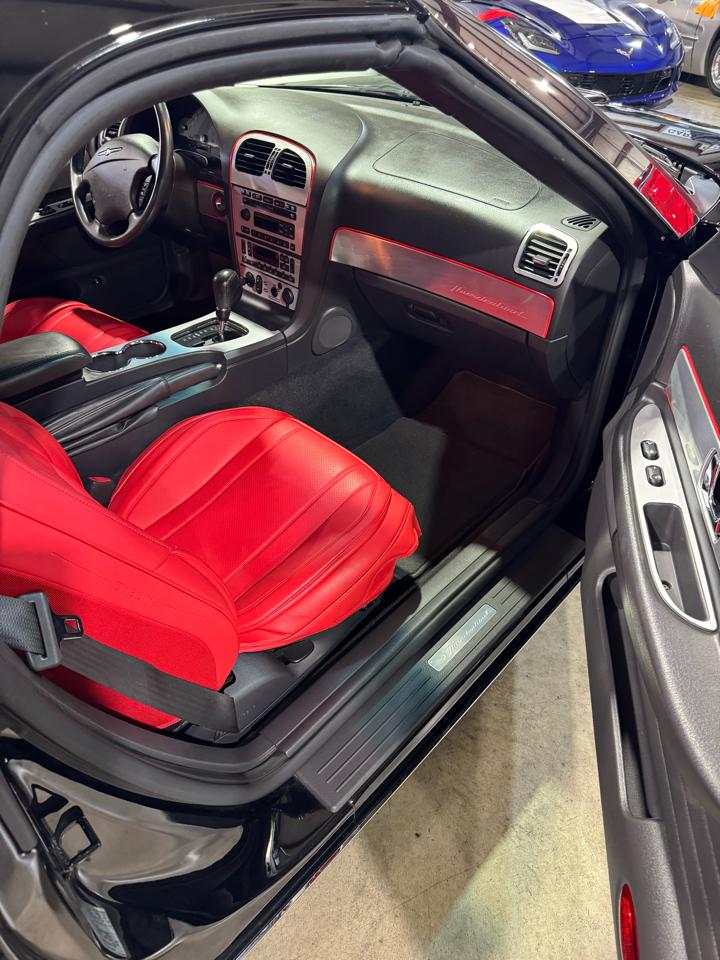 Ford Thunderbird Deluxe 2002