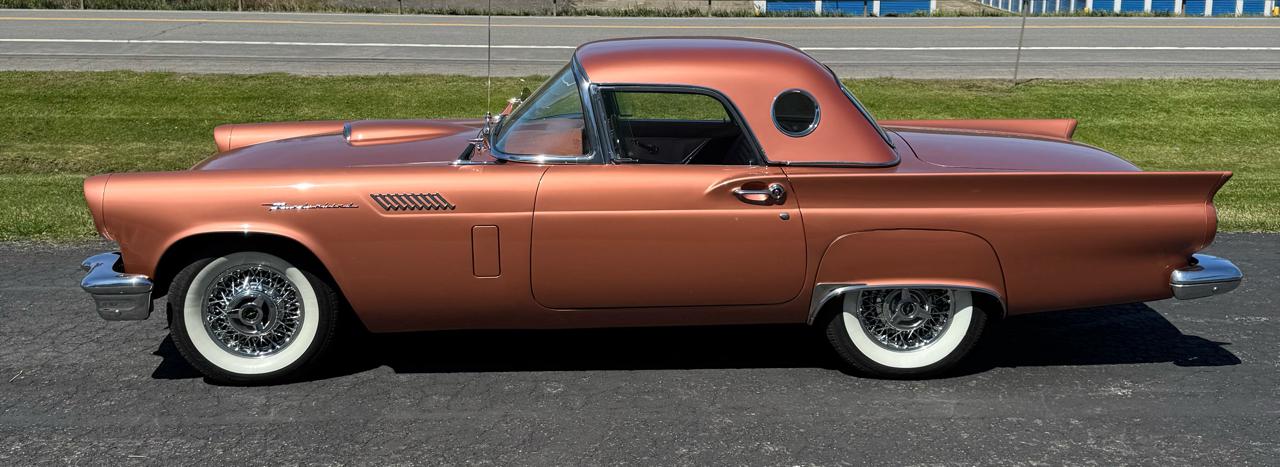 Ford Thunderbird  1957