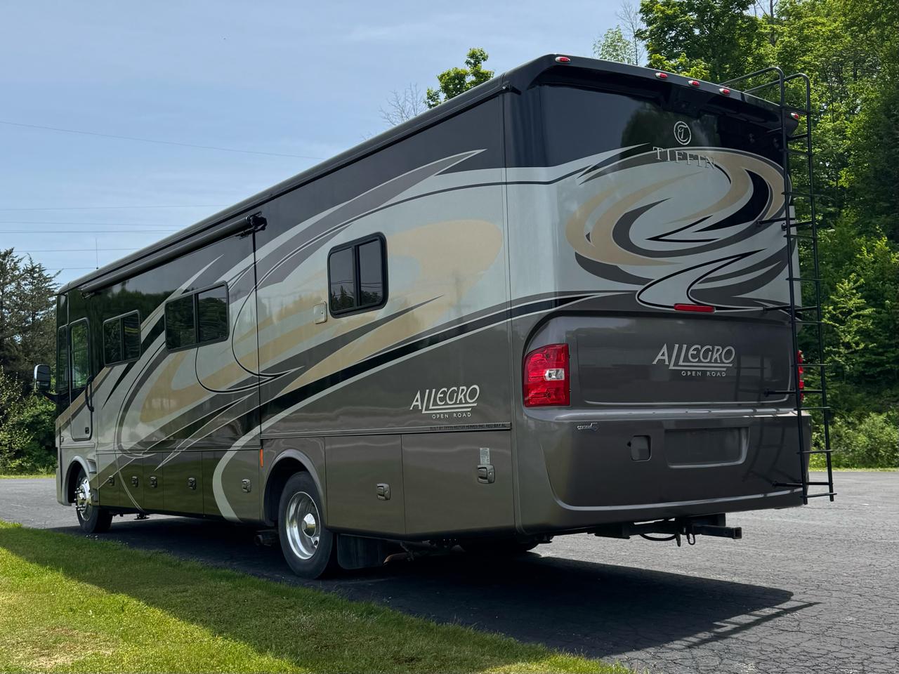 Ford Stripped Chassis Motorhome  2016