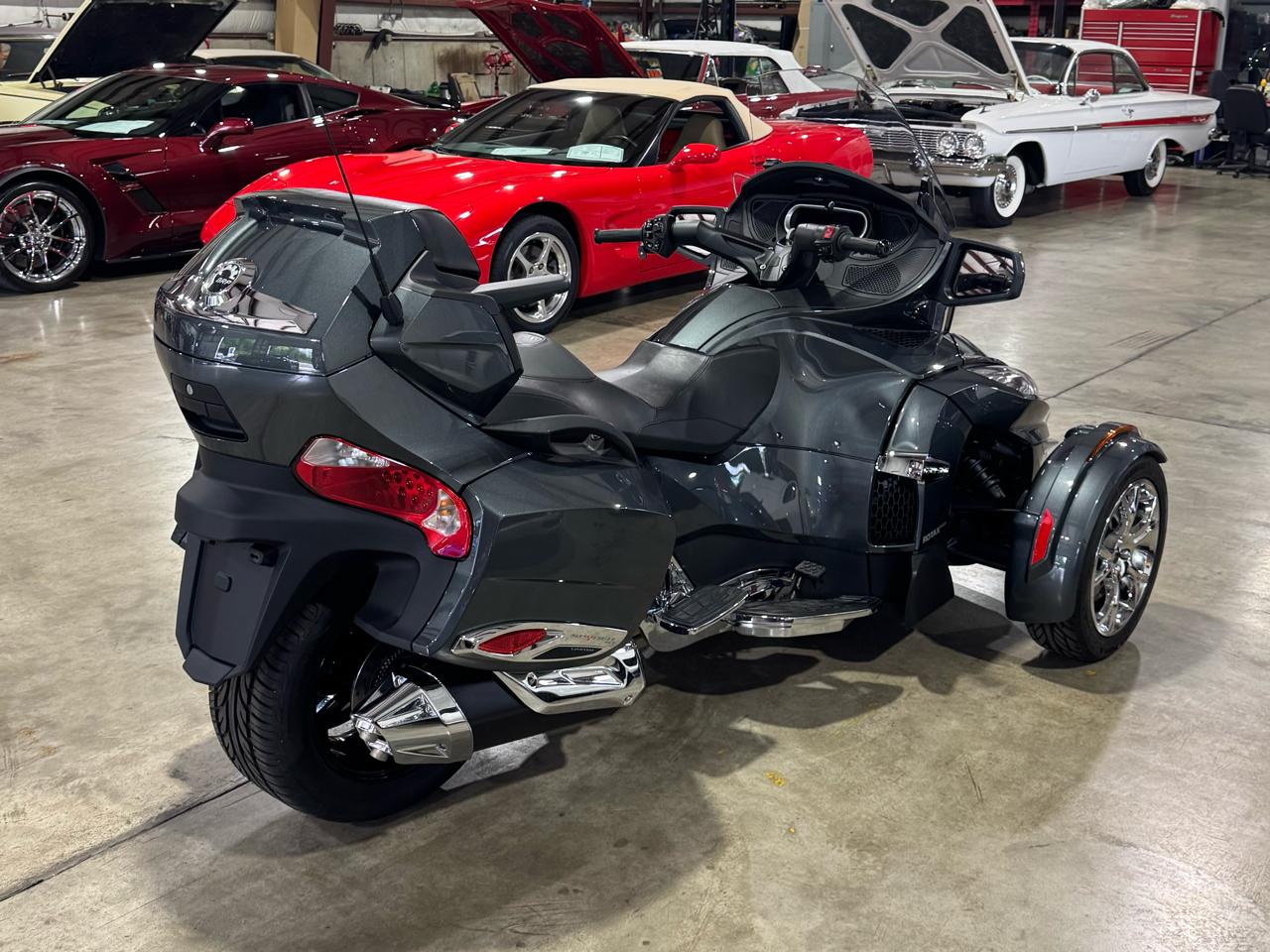 Can-Am Spyder RT/RTS/RTS SP/RT L  2019