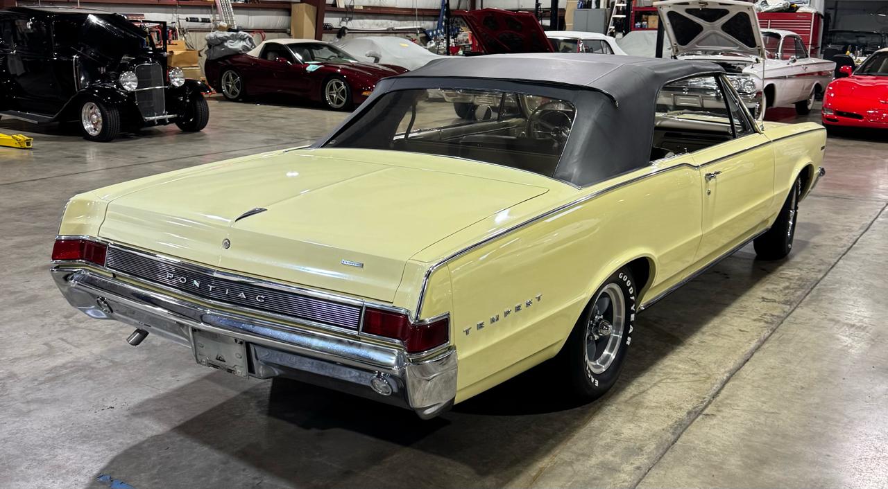 Pontiac Tempest Custom 1965