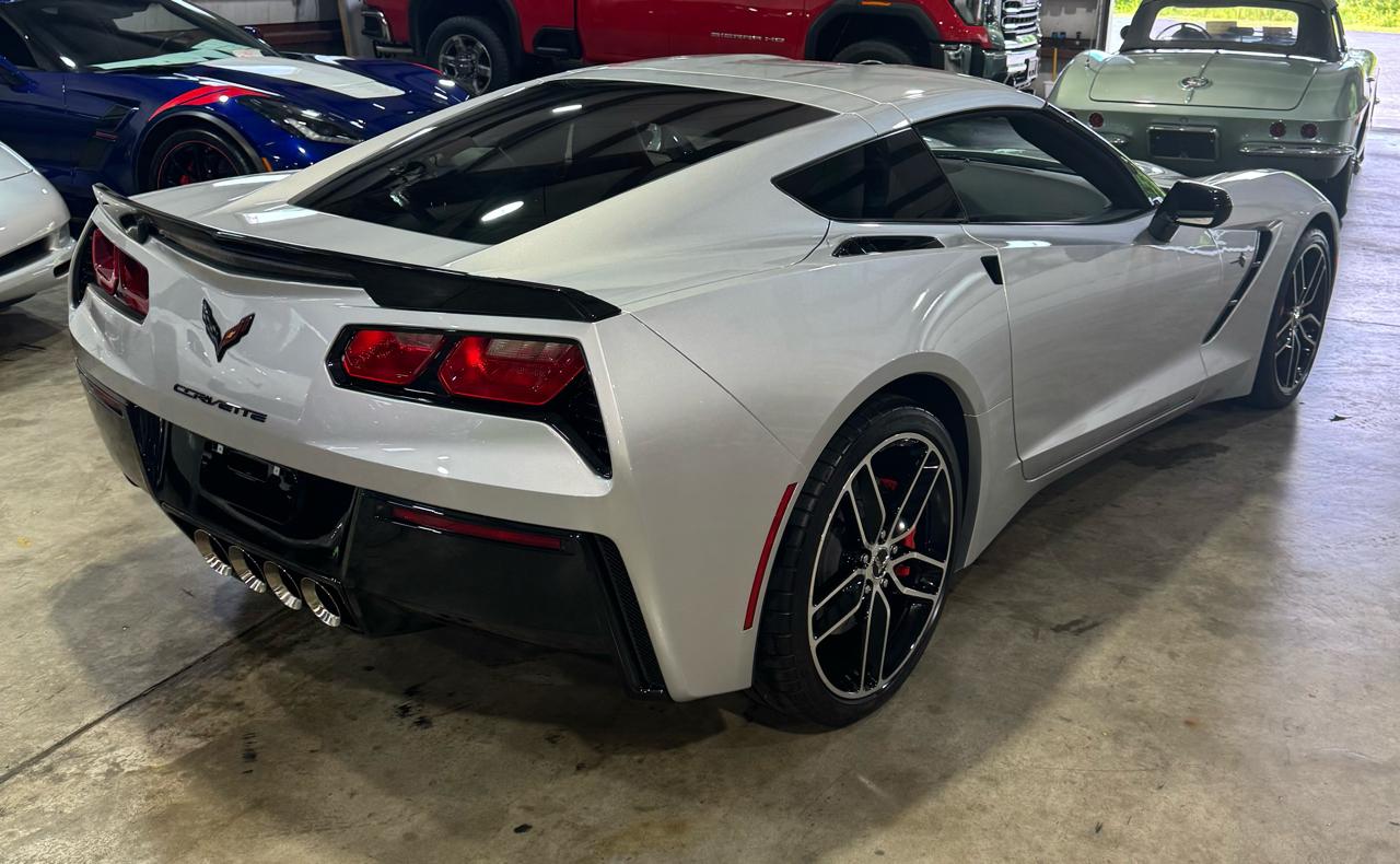 Chevrolet Corvette Z51 2LT Coupe Automatic 2016