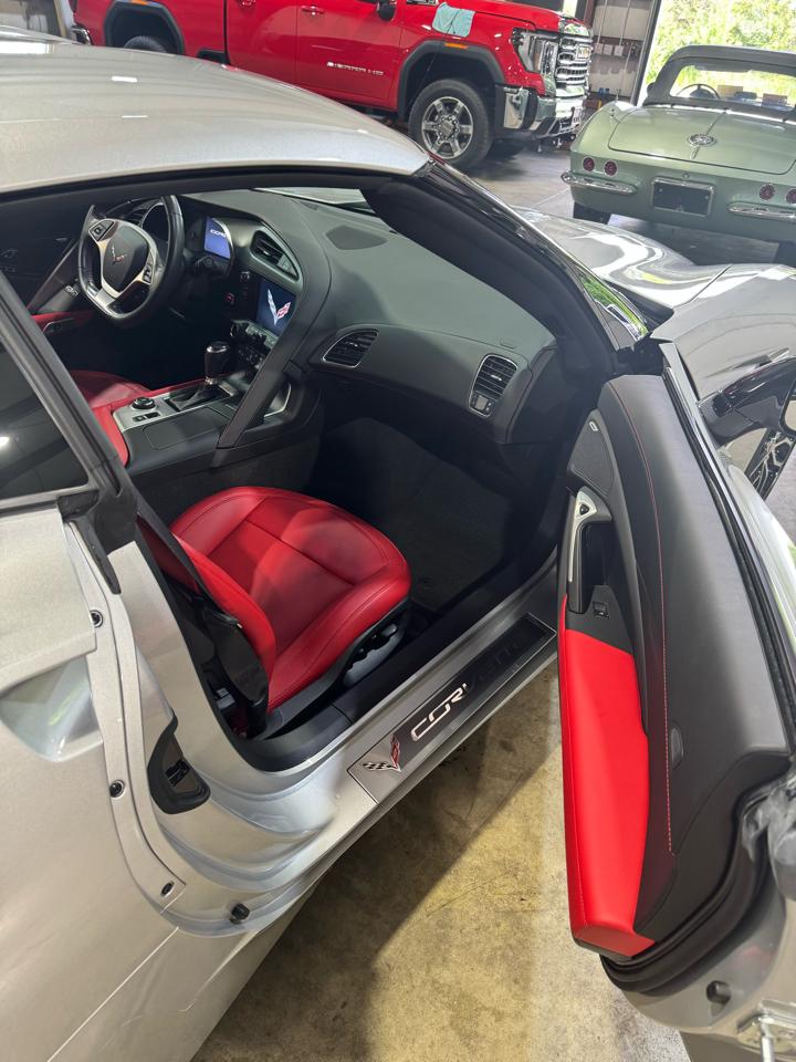 Chevrolet Corvette Z51 2LT Coupe Automatic 2016