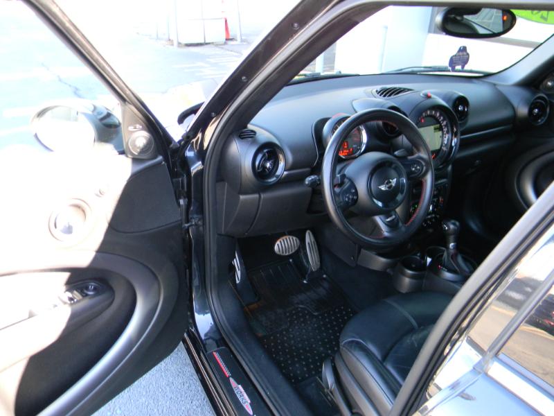 MINI Cooper Countryman  2015 MINI Cooper Countryman  2015
