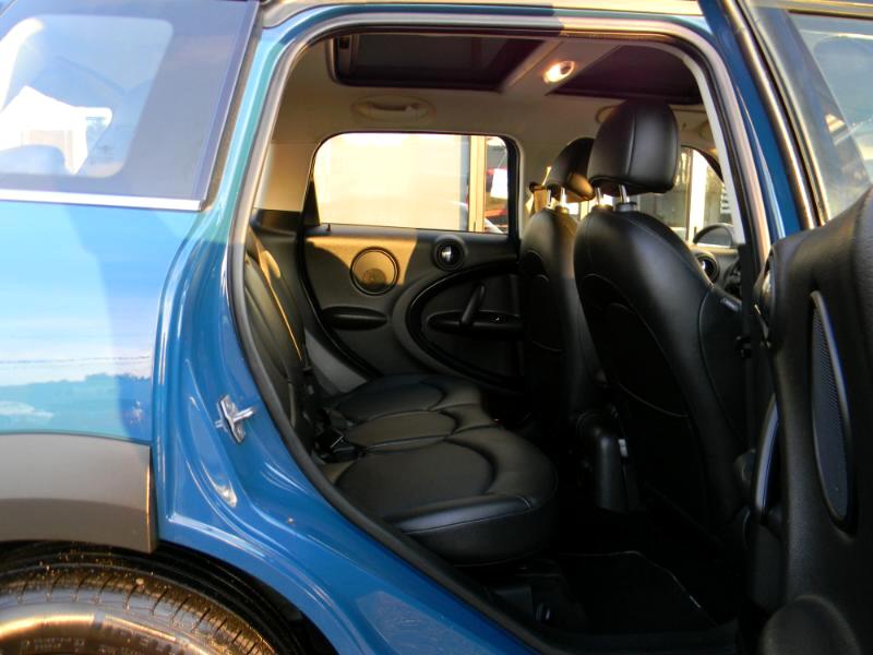 MINI Countryman  2012