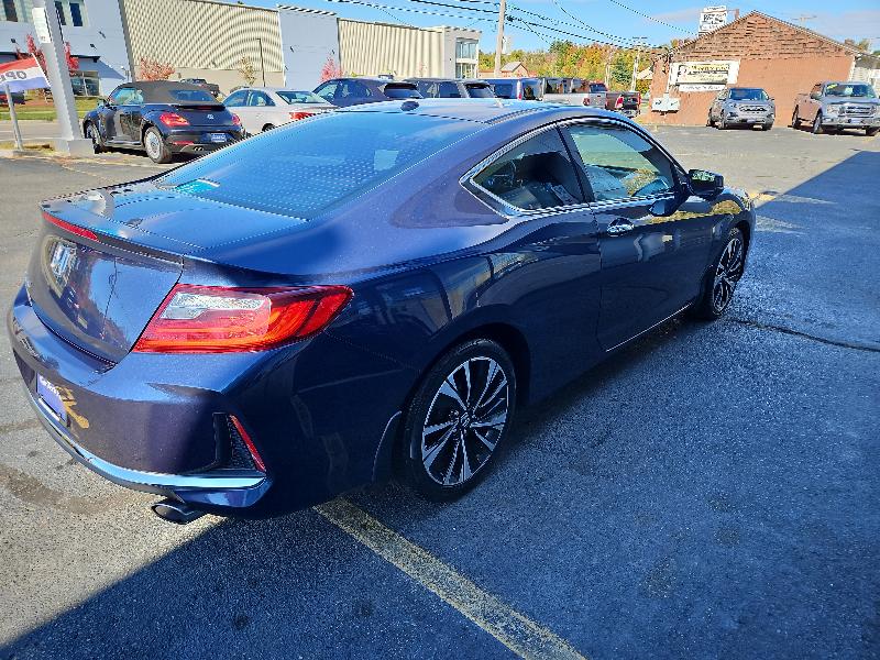 2016 Honda Accord EX photo 4