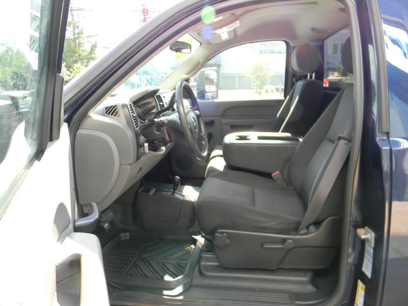 GMC Sierra 2500HD  2010