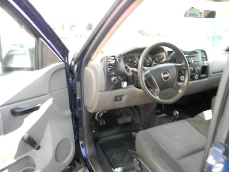 GMC Sierra 2500HD  2010