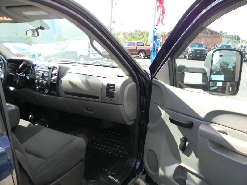 GMC Sierra 2500HD  2010
