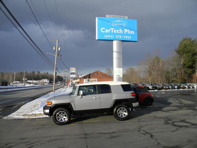 Toyota FJ Cruiser  2014